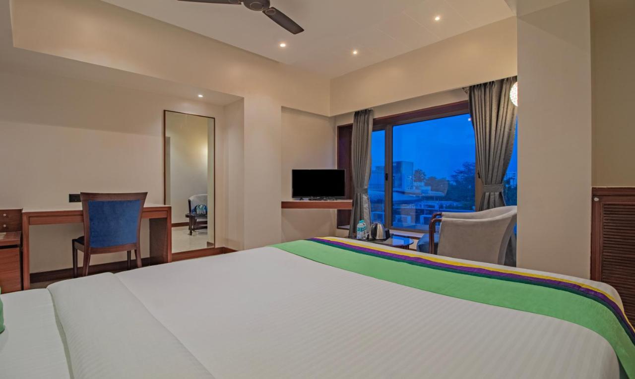 Hotel Treebo Regency - Bund Garden, Dhole Patil Road Pune Esterno foto