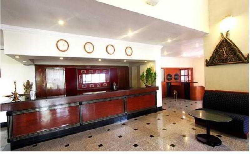 Hotel Treebo Regency - Bund Garden, Dhole Patil Road Pune Esterno foto